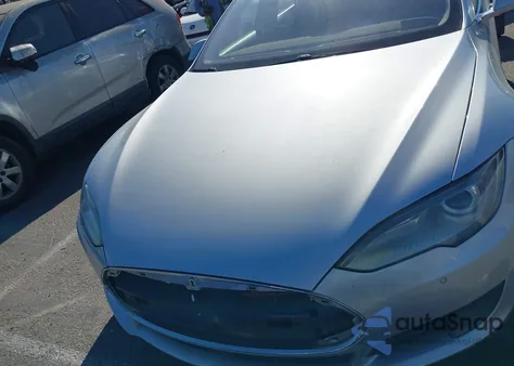 2015 Tesla Model S 70D/85D/P85D from USA, damaged, VIN 5YJSA1S27FF086119
